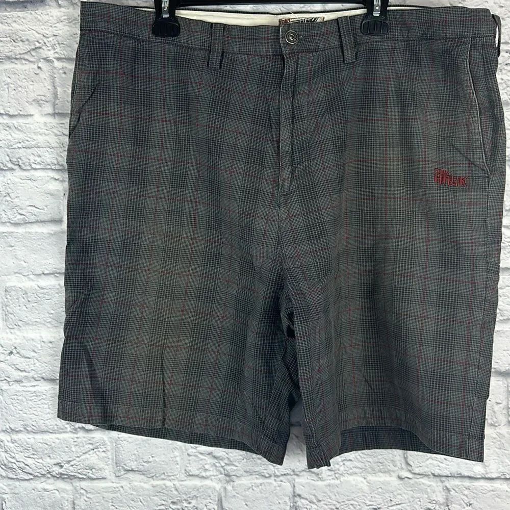 Tony Hawk Plaid Shorts Size 40
